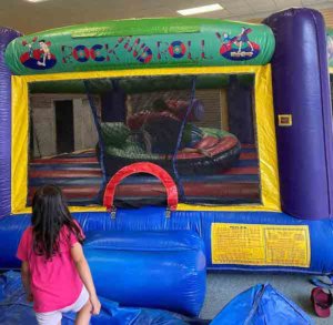 inflatable jousting bounce house