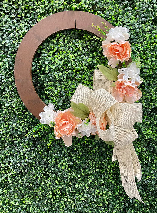 Slotted Wreath
