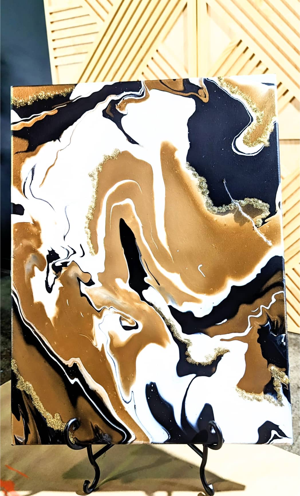 acrylic pour pic_